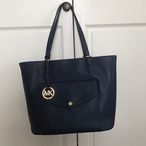 Michale Kors Navy Jet Set Large Purse